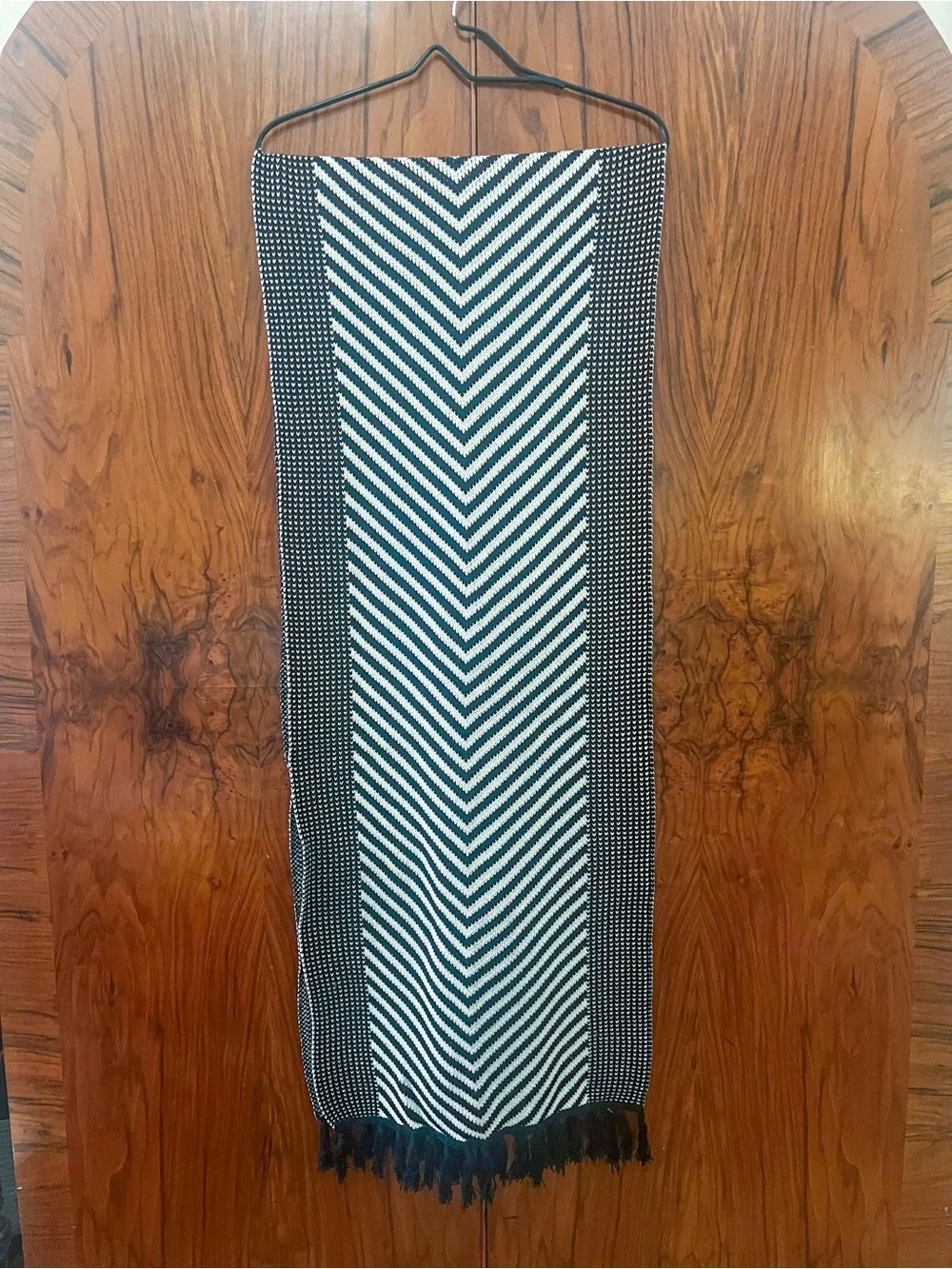 Lucky Brand Black & White Chevron Fringed Long Scarf Throw